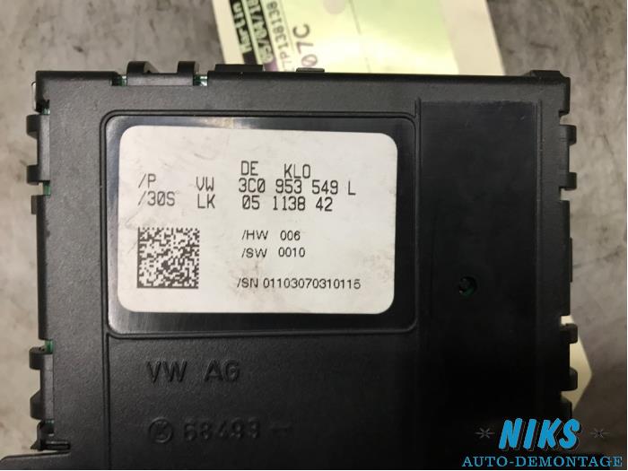Module (miscellaneous) from a Volkswagen Passat (3C2) 2.0 FSI 16V 2007