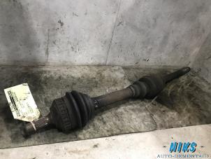 Used Front drive shaft, right Citroen Xsara Picasso (CH) 1.8 16V Price on request offered by Niks autodemontage