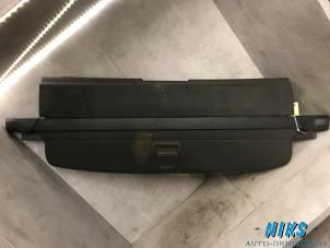 Used Luggage compartment cover Skoda Octavia Price on request offered by Niks autodemontage