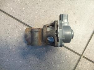Usagé Valve RGE Mazda 323 F (BA14) 1.5i GLX,GT 16V Prix € 40,00 Règlement à la marge proposé par Autosloopbedrijf H.C.Stouten