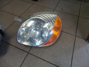 Used Headlight, left Hyundai Atos 1.0 12V Price € 30,00 Margin scheme offered by Autosloopbedrijf H.C.Stouten