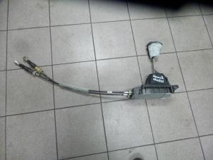 Used Gearbox shift cable Renault Modus/Grand Modus (JP) 1.2 16V Price € 60,00 Margin scheme offered by Autosloopbedrijf H.C.Stouten