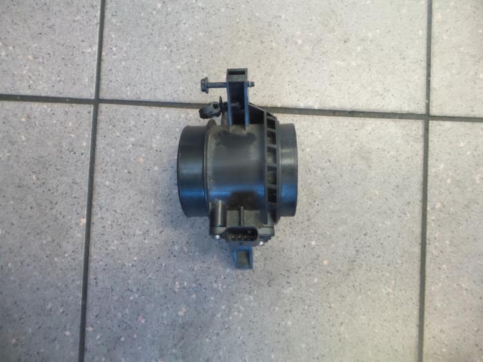 Gebrauchte Luftmassenmesser Ford Transit Connect (PJ2) 1.5 TDCi Preis € 50,00 Margenregelung angeboten von Autosloopbedrijf H.C.Stouten