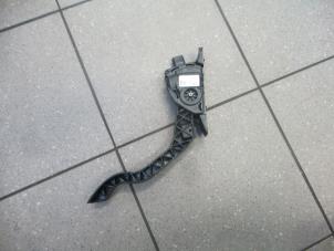 Used Accelerator pedal Ford Transit Connect (PJ2) 1.5 TDCi Price € 60,00 Margin scheme offered by Autosloopbedrijf H.C.Stouten