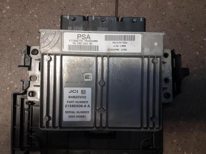 Used Ignition lock + computer Peugeot 407 (6D) 1.8 16V Price € 150,00 Margin scheme offered by Autosloopbedrijf H.C.Stouten