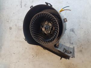 Usados Motor de ventilador de calefactor Opel Vectra C 1.8 16V Precio € 50,00 Norma de margen ofrecido por Autosloopbedrijf H.C.Stouten