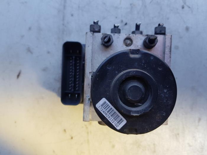 Gebrauchte ABS Pumpe Citroen C3 (SC) 1.6 HDi 92 Preis € 100,00 Margenregelung angeboten von Autosloopbedrijf H.C.Stouten