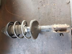 Used Front shock absorber rod, right Chevrolet Matiz 0.8 S,SE Price € 40,00 Margin scheme offered by Autosloopbedrijf H.C.Stouten