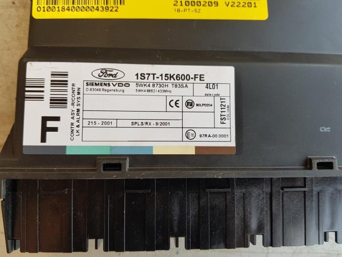Usagé Ordinateur divers Ford Focus 1 1.6 16V Prix € 50,00 Règlement à la marge proposé par Autosloopbedrijf H.C.Stouten