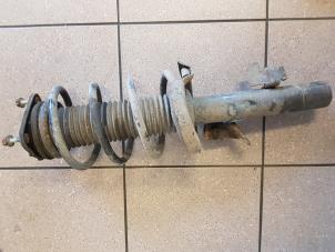Used Front shock absorber rod, right Ford Focus 2 Wagon 1.6 TDCi 16V 110 Price € 40,00 Margin scheme offered by Autosloopbedrijf H.C.Stouten