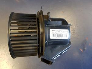 Used Heating and ventilation fan motor Citroen C3 (SC) 1.6 HDi 92 Price on request offered by Autosloopbedrijf H.C.Stouten