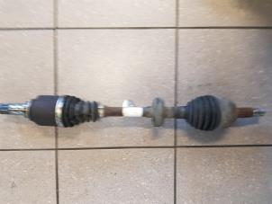 Used Front drive shaft, left Renault Twingo II (CN) 1.5 dCi 90 FAP Price € 50,00 Margin scheme offered by Autosloopbedrijf H.C.Stouten