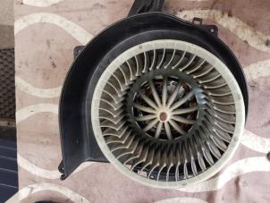 Used Heating and ventilation fan motor Volkswagen Polo IV (9N1/2/3) 1.2 12V Price € 35,00 Margin scheme offered by Autosloopbedrijf H.C.Stouten