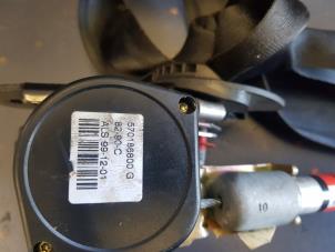 Used Front seatbelt, right Saab 9-3 I (YS3D) 2.0t 16V Price € 50,00 Margin scheme offered by Autosloopbedrijf H.C.Stouten