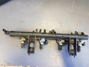 Used Injector housing Renault Clio III Estate/Grandtour (KR) 1.2 16V TCE 100 Price € 60,00 Margin scheme offered by Autosloopbedrijf H.C.Stouten