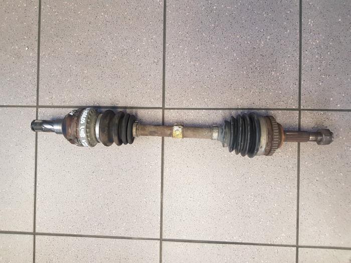 Front drive shaft, left from a Daewoo Kalos (SF48) 1.4 2002