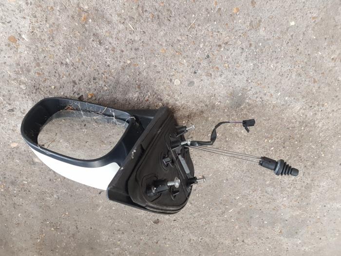 Wing mirror, right from a Fiat Panda (312) 0.9 TwinAir Turbo CNG 2013
