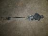 Gearbox shift cable from a Opel Agila (A), 2000 / 2007 1.2 16V Twin Port, MPV, Petrol, 1.229cc, 59kW (80pk), FWD, Z12XEP; EURO4, 2004-07 / 2007-12 2005