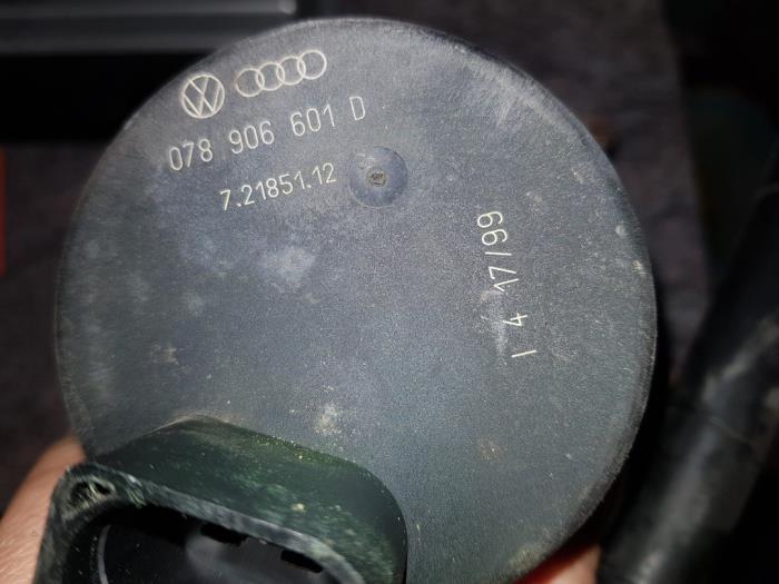 Gebrauchte Luftpumpe Abgas Audi A6 Avant Quattro (C5) 2.8 V6 30V Preis € 50,00 Margenregelung angeboten von Autosloopbedrijf H.C.Stouten