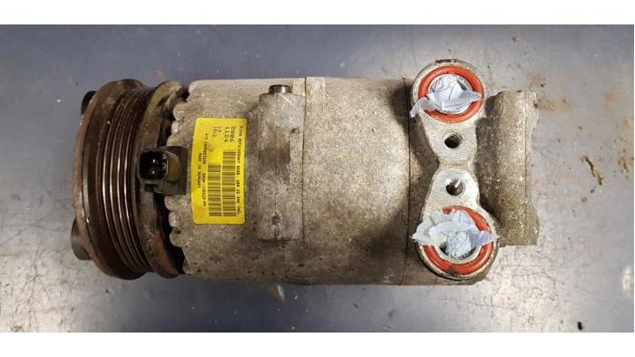 Air conditioning pump from a Ford Focus 2 1.6 16V 2007