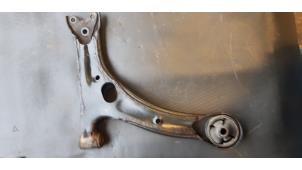 Used Front wishbone, left Toyota Corolla Verso (R10/11) 2.2 D-4D 16V Price € 35,00 Margin scheme offered by Autosloopbedrijf H.C.Stouten