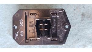Used Heater resistor Suzuki Swift (ZA/ZC/ZD1/2/3/9) 1.3 VVT 16V Price € 20,00 Margin scheme offered by Autosloopbedrijf H.C.Stouten