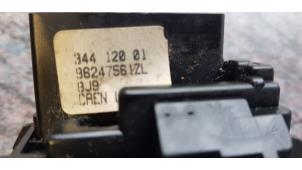Gebrauchte Scheibenwischer Schalter Citroen Xantia Break (X1/2) 1.8i 16V Preis € 25,00 Margenregelung angeboten von Autosloopbedrijf H.C.Stouten