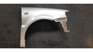 Used Front wing, right Volkswagen Polo III (6N2) 1.4 Price € 60,00 Margin scheme offered by Autosloopbedrijf H.C.Stouten