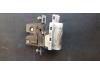 Tailgate lock mechanism from a Nissan Micra (K12), 2003 / 2010 1.4 16V, Hatchback, Petrol, 1.386cc, 65kW (88pk), FWD, CR14DE, 2003-01 / 2010-06, K12C; K12G; K12U 2003