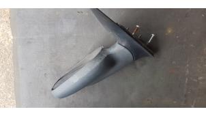 Used Wing mirror, right Landrover Freelander Hard Top 1.8 16V Price € 35,00 Margin scheme offered by Autosloopbedrijf H.C.Stouten