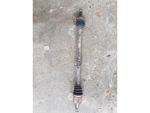 Used Front drive shaft, right Kia Picanto (BA) 1.0 12V Price € 45,00 Margin scheme offered by Autosloopbedrijf H.C.Stouten