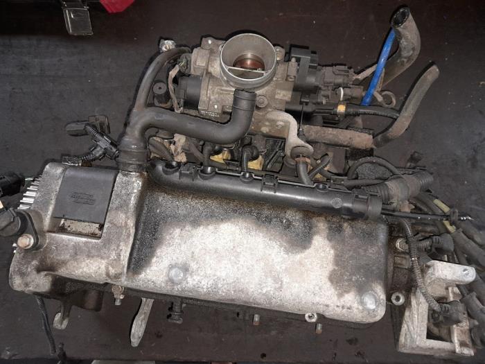 Usagé Culasse Fiat Seicento (187) 1.1 MPI S,SX,Sporting Prix € 125,00 Règlement à la marge proposé par Autosloopbedrijf H.C.Stouten