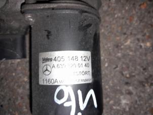 Używane Silnik i mechanizm wycieraczki Mercedes Vito (639.7) 2.2 109 CDI 16V Cena € 60,50 Z VAT oferowane przez Autosloopbedrijf H.C.Stouten