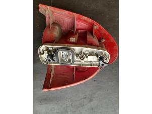 Used Taillight, left Renault Twingo (C06) 1.2 Price € 20,00 Margin scheme offered by Autosloopbedrijf H.C.Stouten