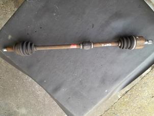 Used Front drive shaft, right Hyundai Getz 1.6i 16V Price € 40,00 Margin scheme offered by Autosloopbedrijf H.C.Stouten