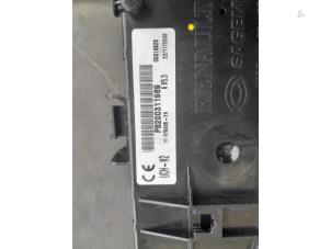 Used Ignition lock + computer Renault Clio II (BB/CB) 1.2 16V Price € 125,00 Margin scheme offered by Autosloopbedrijf H.C.Stouten