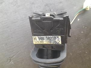 Used Indicator switch Chevrolet Spark (M300) 1.0 16V Price € 25,00 Margin scheme offered by Autosloopbedrijf H.C.Stouten