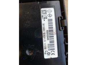 Ignition lock + computer from a Renault Modus/Grand Modus (JP) 1.2 16V 2006