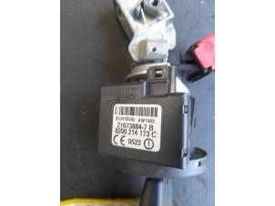 Ignition lock + computer from a Renault Modus/Grand Modus (JP) 1.2 16V 2006