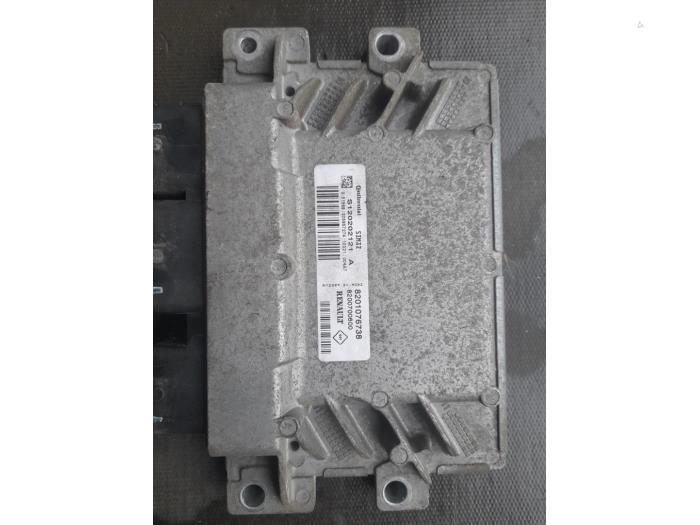 Used Ignition lock + computer Renault Twingo II (CN) 1.2 16V Price on request offered by Autosloopbedrijf H.C.Stouten