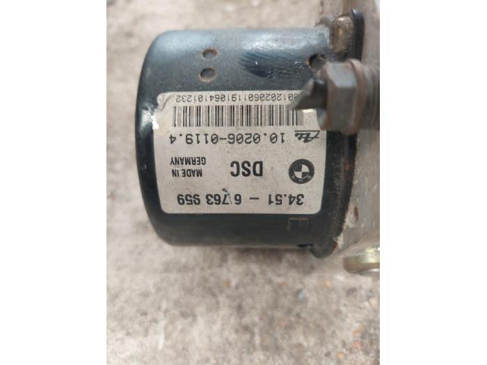 Usagé Pompe ABS BMW 3 serie Touring (E46/3) 316i 16V Prix € 100,00 Règlement à la marge proposé par Autosloopbedrijf H.C.Stouten