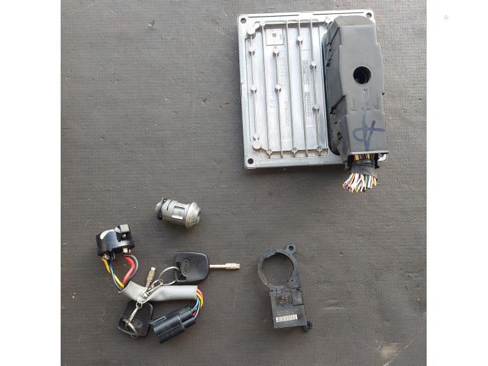 Used Ignition lock + computer Ford Ka I 1.3i Price € 125,00 Margin scheme offered by Autosloopbedrijf H.C.Stouten