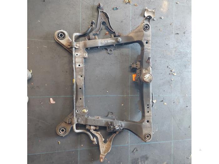 Usados Subchasis Volvo V70 (GW/LW/LZ) 2.5 TDI Precio € 100,00 Norma de margen ofrecido por Autosloopbedrijf H.C.Stouten