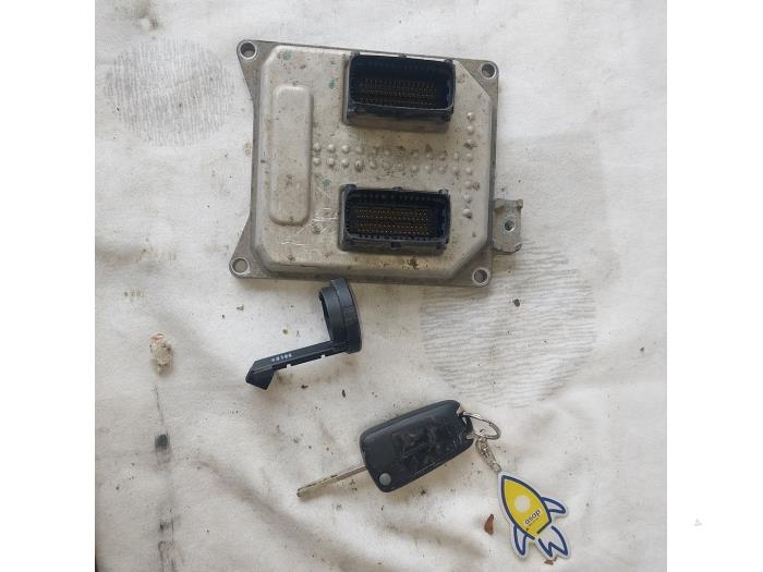 Used Ignition lock + computer Opel Astra H GTC (L08) 1.8 16V Price on request offered by Autosloopbedrijf H.C.Stouten