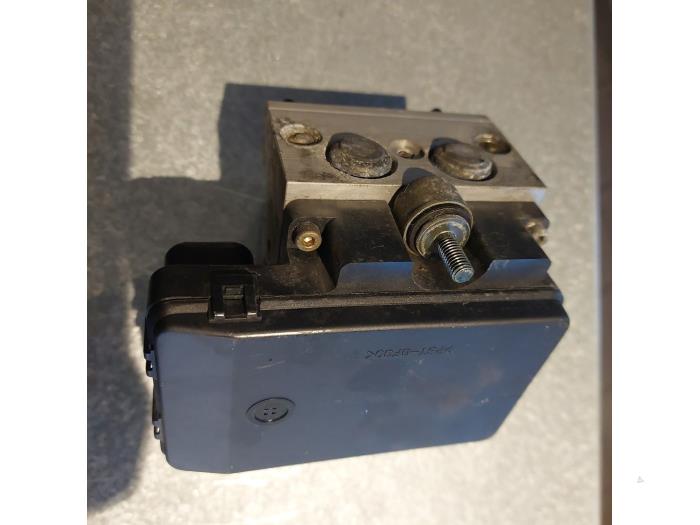Gebrauchte ABS Pumpe Honda Jazz (GD/GE2/GE3) 1.3 i-Dsi Preis € 75,00 Margenregelung angeboten von Autosloopbedrijf H.C.Stouten
