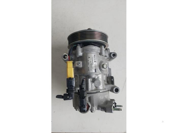 Gebrauchte Klimapumpe Citroen C3 (SC) 1.4 16V VTi Preis € 75,00 Margenregelung angeboten von Autosloopbedrijf H.C.Stouten