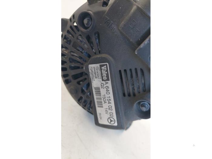 Usagé Dynamo Mercedes A (W169) 2.0 A-180 CDI 16V 5-Drs. Prix € 40,00 Règlement à la marge proposé par Autosloopbedrijf H.C.Stouten
