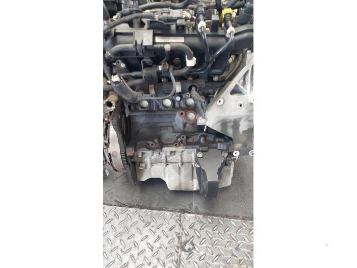 Used Engine Fiat Bravo (198A) 1.4 T-Jet 16V 150 Price € 400,00 Margin scheme offered by Autosloopbedrijf H.C.Stouten