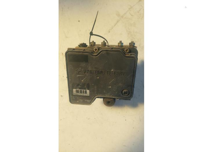 Gebrauchte ABS Pumpe Mazda 6 Sport (GG14) 2.0i 16V S-VT Preis € 100,00 Margenregelung angeboten von Autosloopbedrijf H.C.Stouten