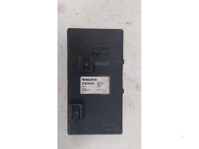Used Body control computer Volvo S40 (VS) 1.8 16V Price € 40,00 Margin scheme offered by Autosloopbedrijf H.C.Stouten